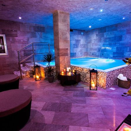 סן לאונה Hotel Costazzurra Museum & Spa מראה חיצוני תמונה
