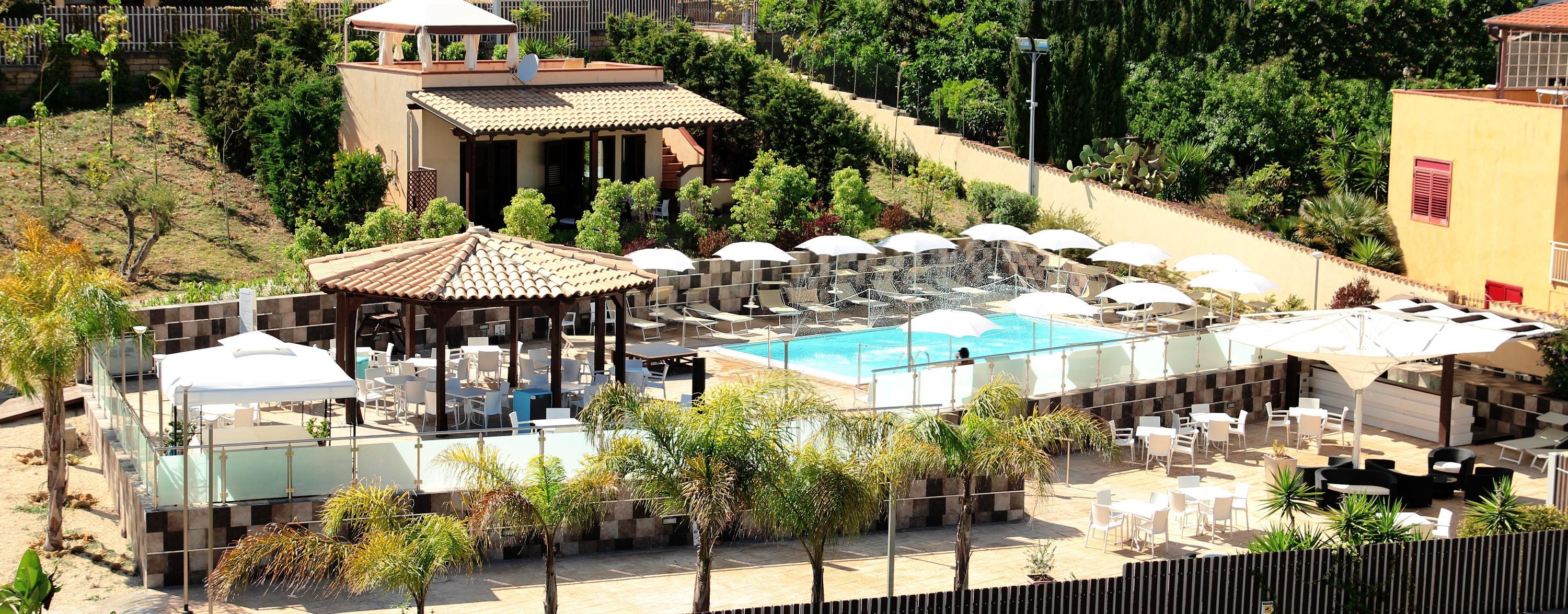 סן לאונה Hotel Costazzurra Museum & Spa מראה חיצוני תמונה