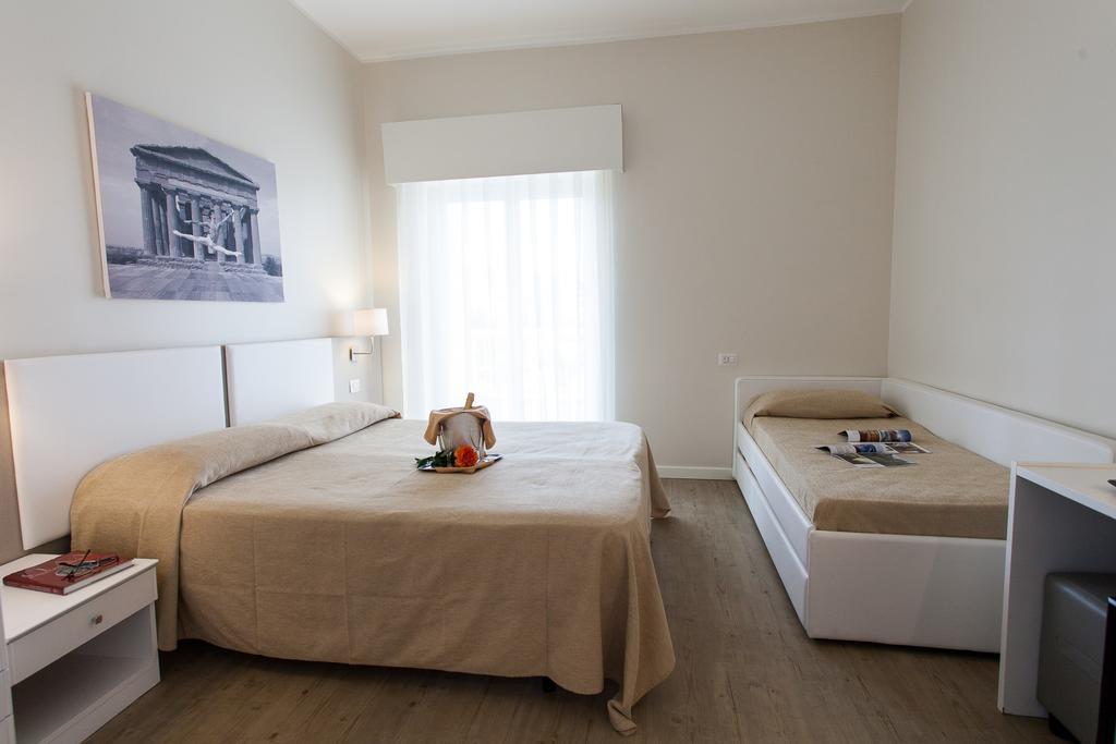 סן לאונה Hotel Costazzurra Museum & Spa מראה חיצוני תמונה