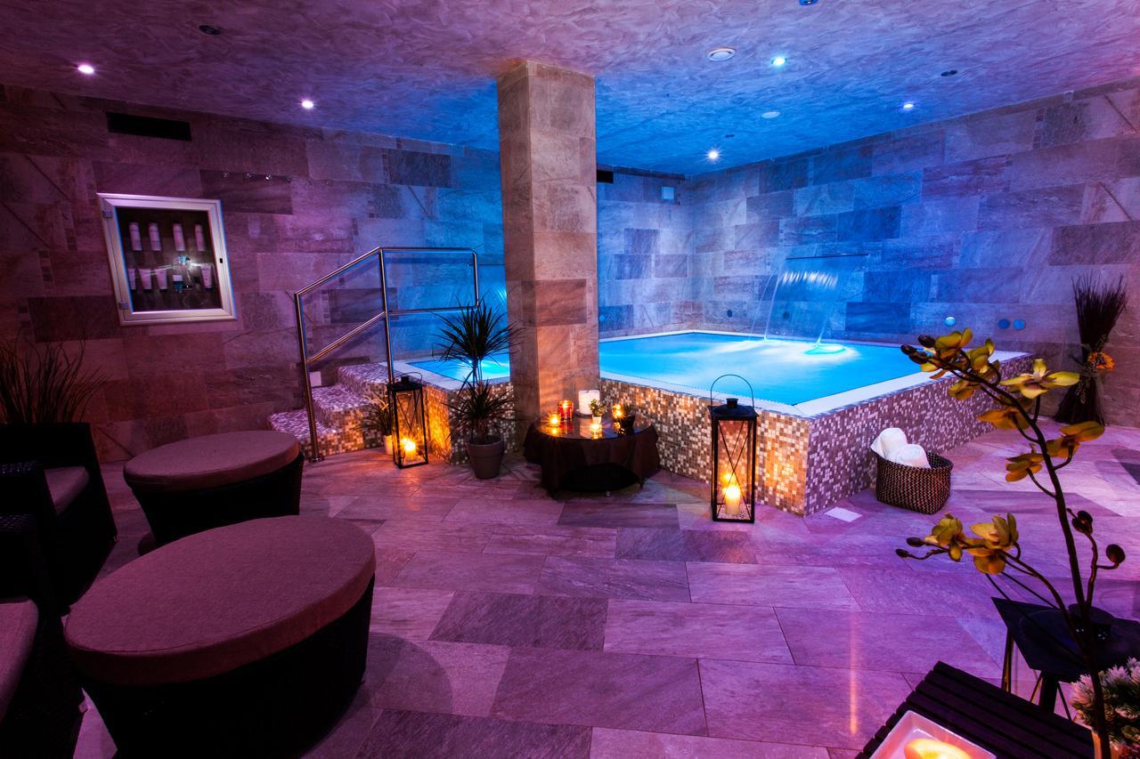 סן לאונה Hotel Costazzurra Museum & Spa מראה חיצוני תמונה